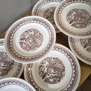 Assiettes anciennes en faience fine signees CMS avec decor imprime marron sepia japonisant et frise de dentelle - La Brocante de Paula