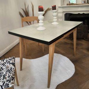 La brocante de Paula Table de Repas Mid-Century